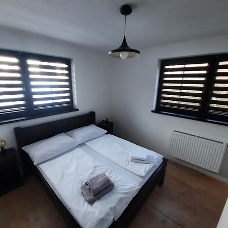 Apartmán Nad Hřištěm 441 Horní Planá Exteriér fotografie